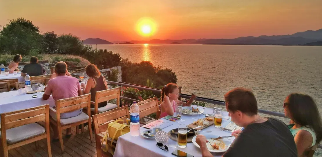 ADA Restaurant — atmosphere