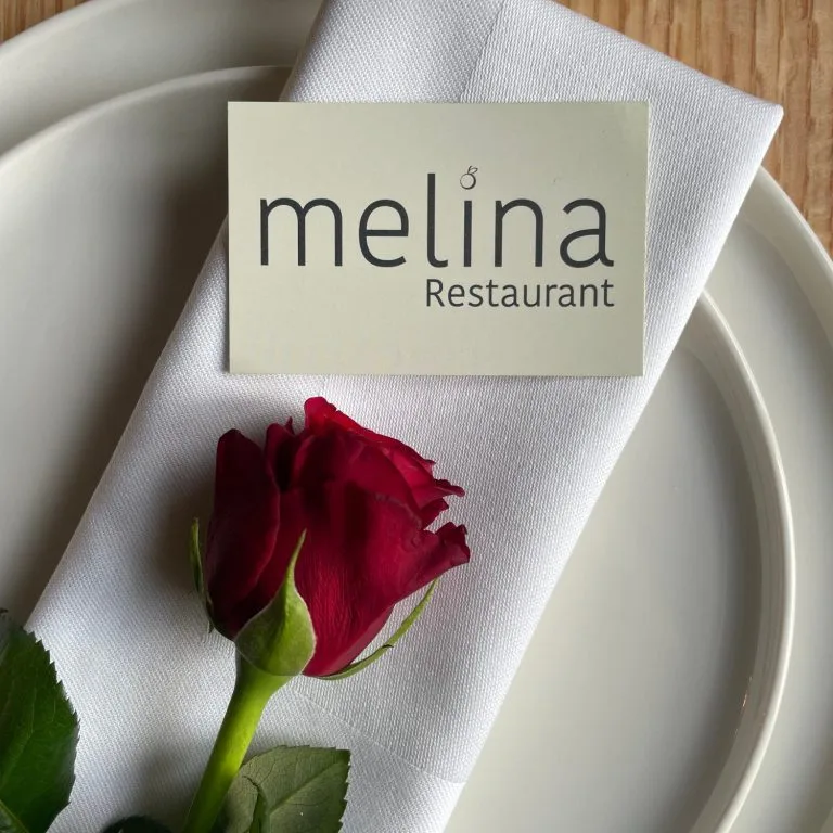 Melina Restaurant — atmosphere