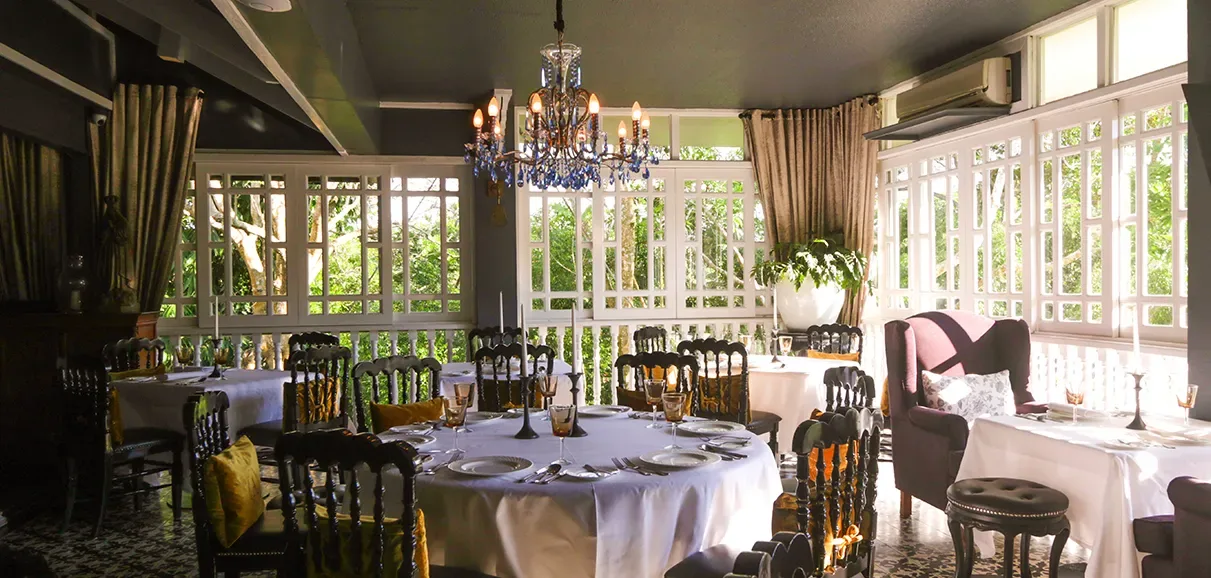 Antonio's — atmosphere