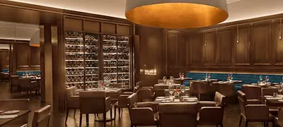 Oak Room — atmosphere