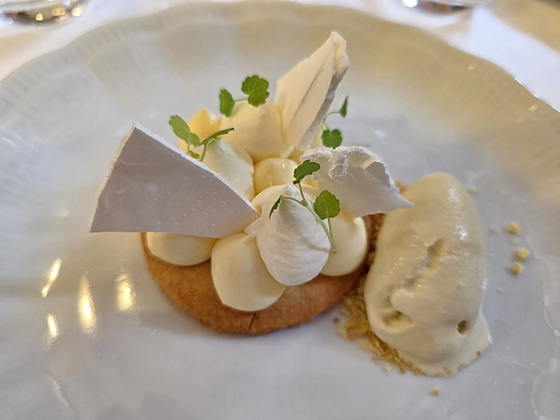 Fossé Saint Ange — food