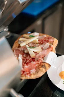 Toit — photo 23