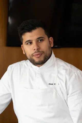 Omar Dhiab, Paris