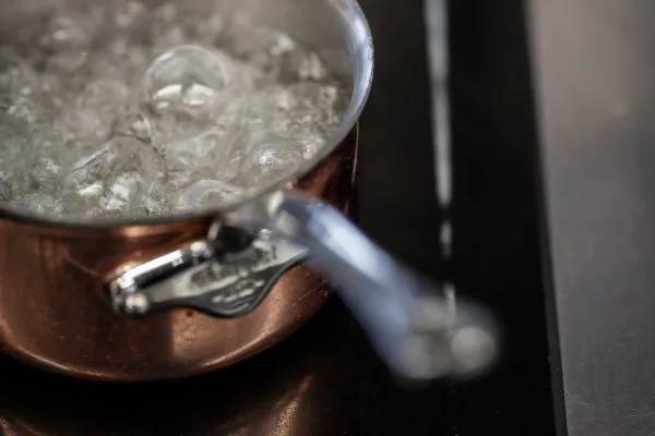 L'air du temps — kitchen