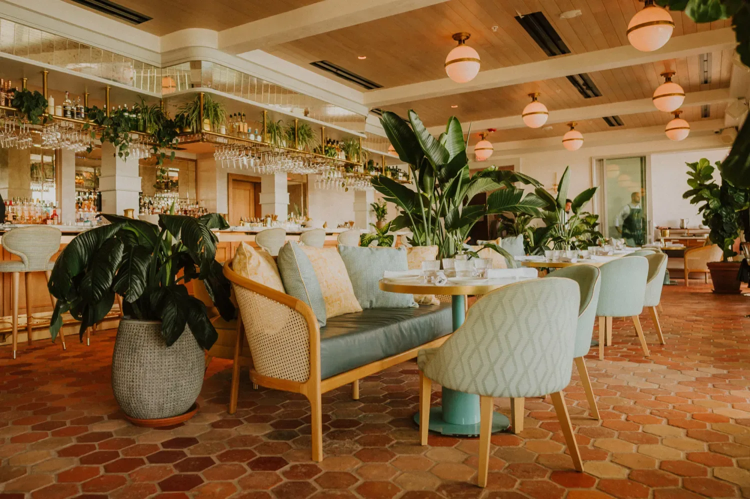Klaw Restaurant — photo 11