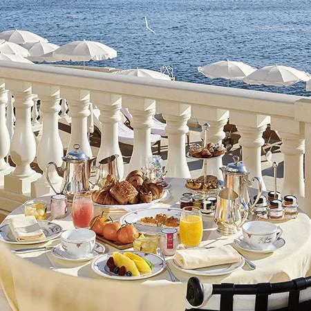 Le Restaurant des Rois - La Réserve de Beaulieu — photo 36