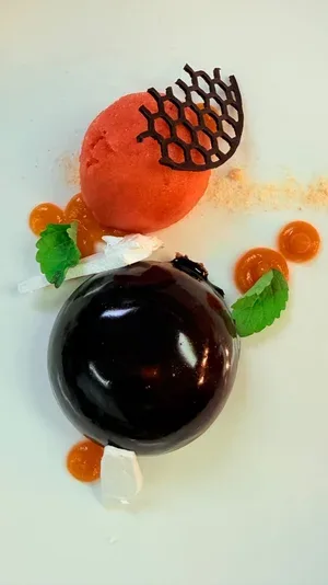The Ingham Swan — food