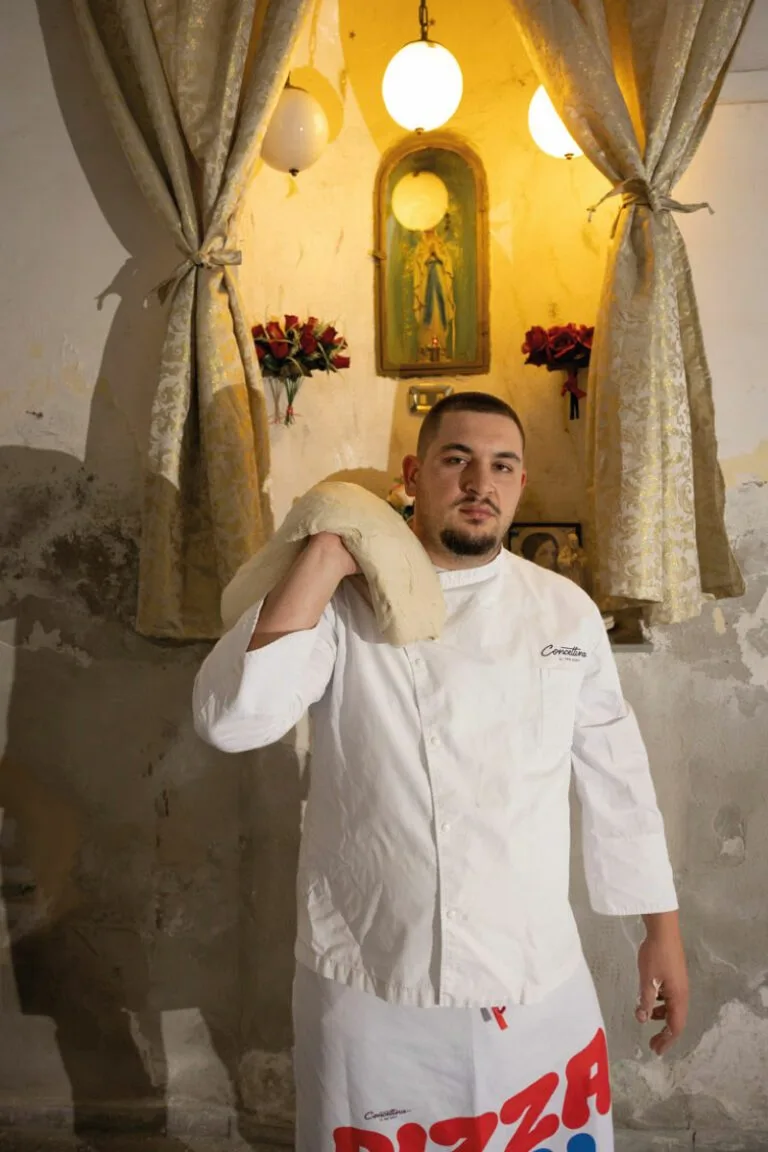 Da Concettina ai Tre Santi, Naples