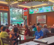 Phở 10 Lý Quốc Sư (Hoan Kiem) — atmosphere