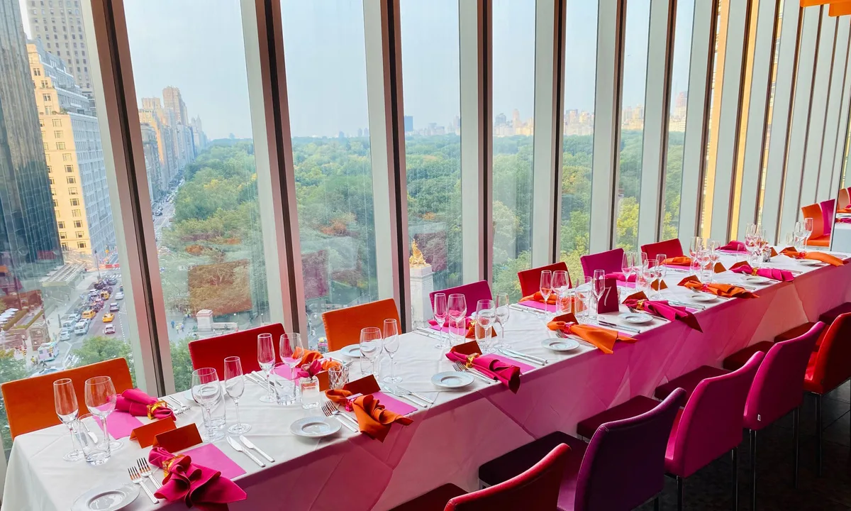 Robert Restaurant — photo 25
