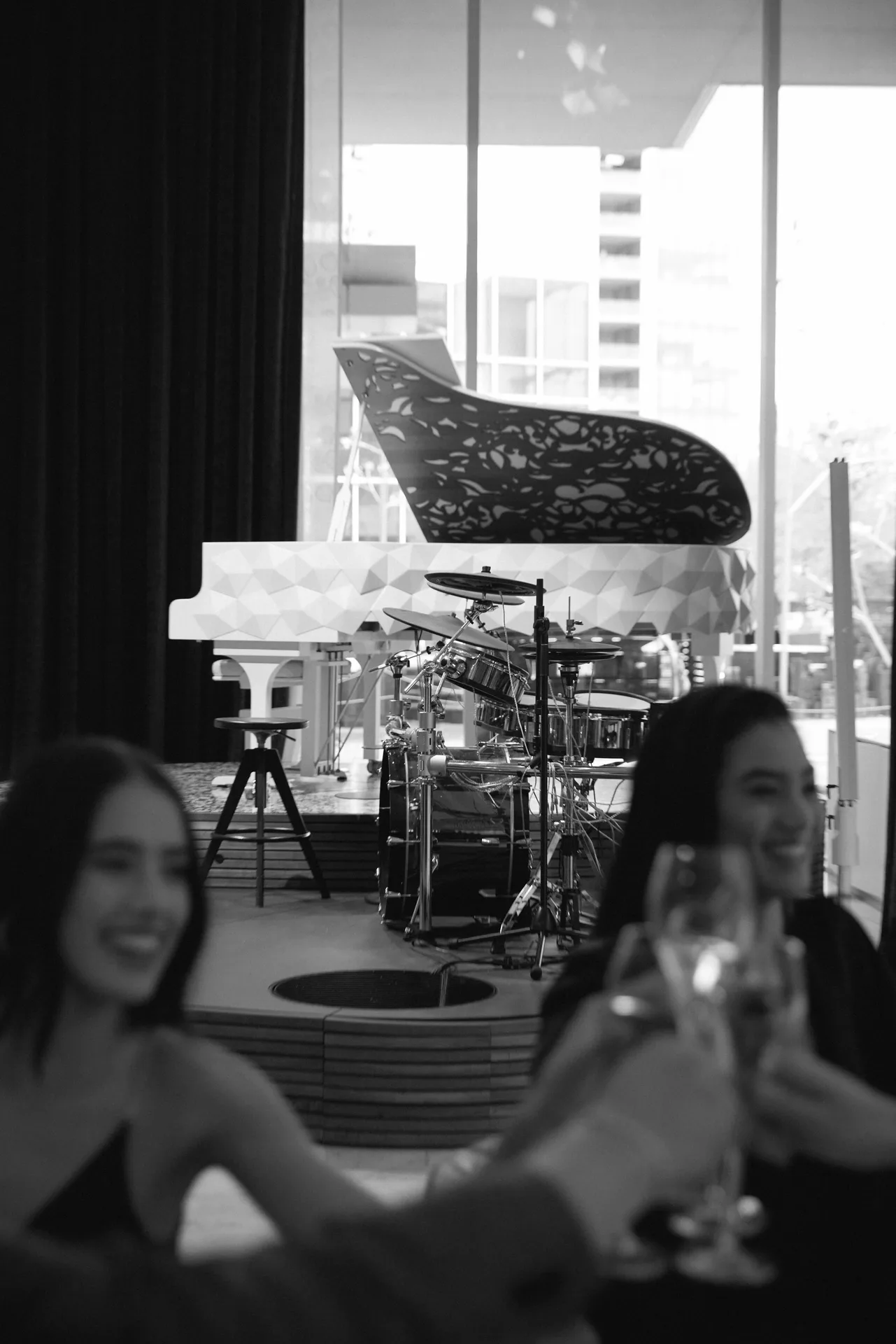 The Lobby Lounge & RawBar — photo 7