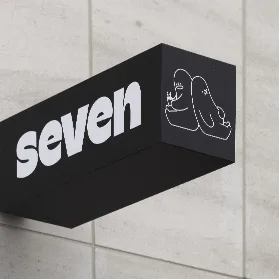 Seven — photo 9