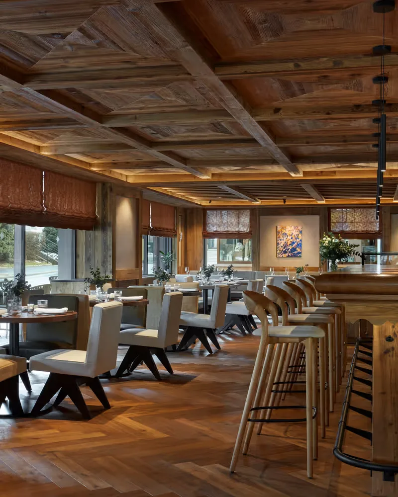 The Mansard Restaurant — atmosphere