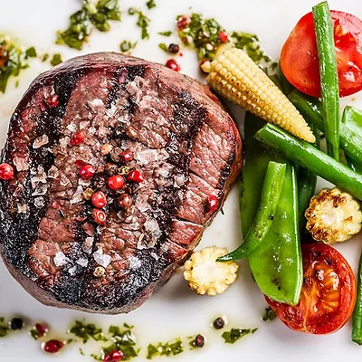 TOWERS steak & salad — photo 42
