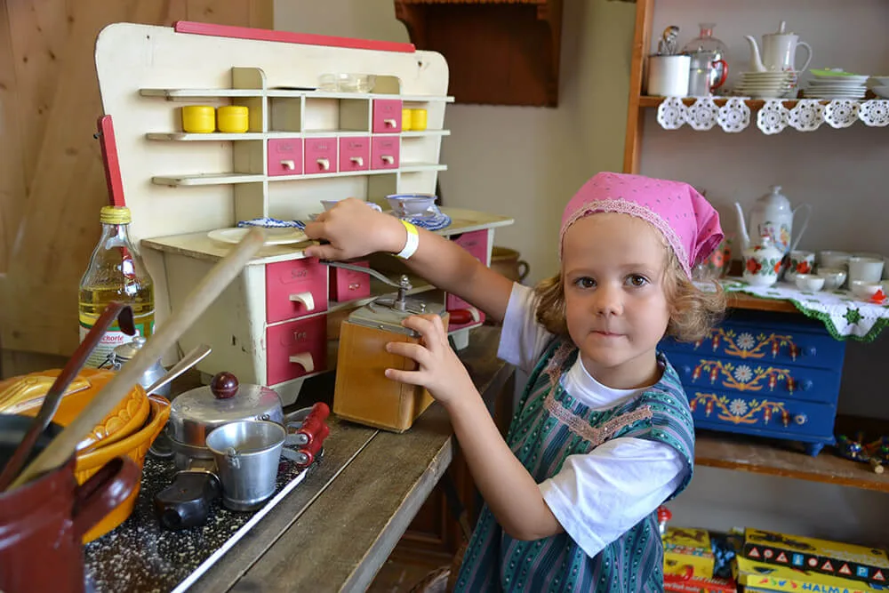Jägerhof Restaurant — kitchen
