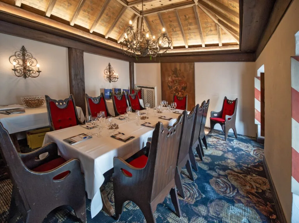 Historisches Gasthaus Sanct Peter Restaurant Weinkirche — photo 6