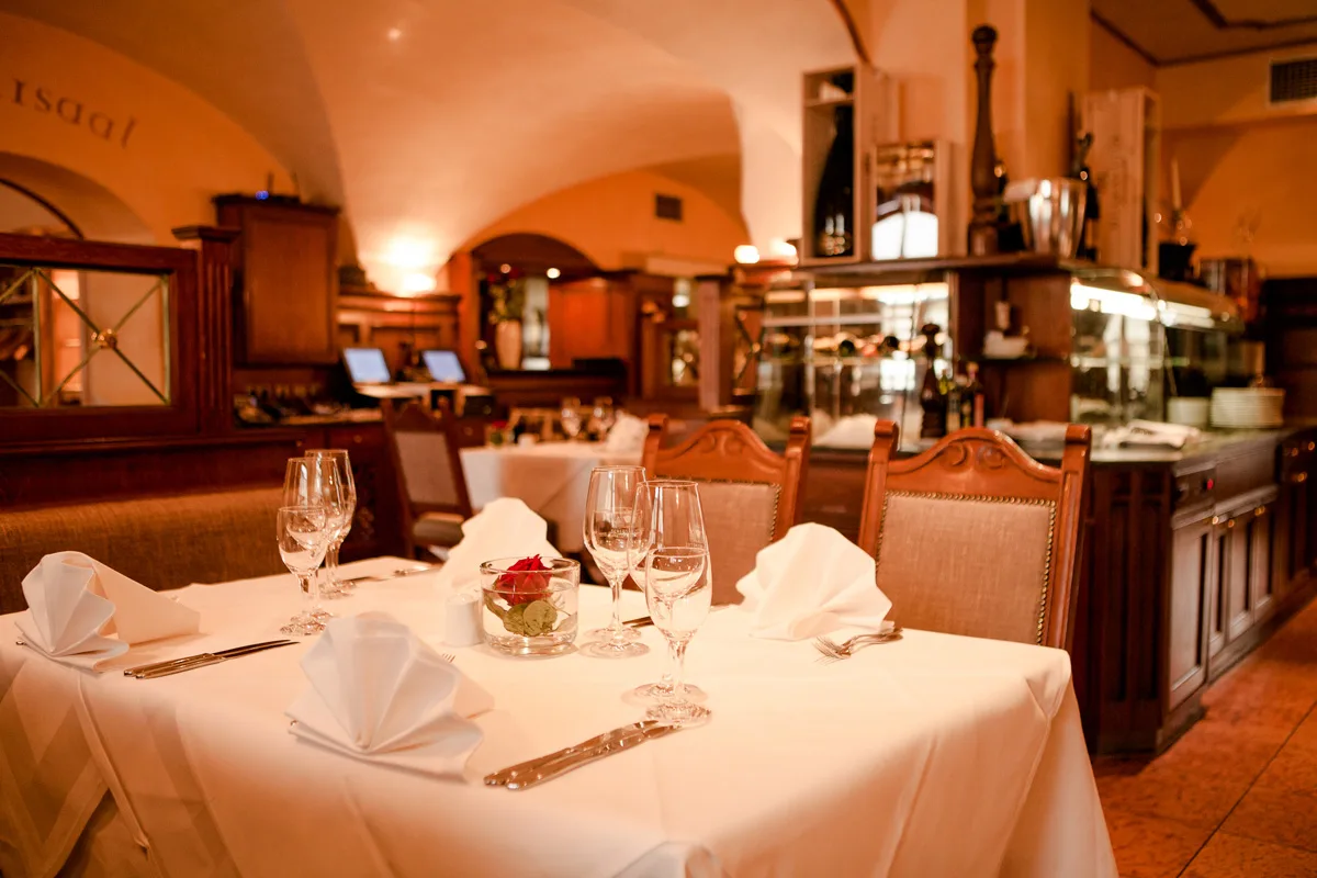 Schlosshotel Grünwald Ristorante — photo 29
