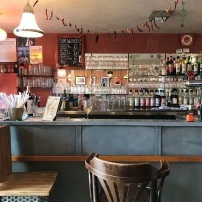 Le Bistrot des Claquets — atmosphere