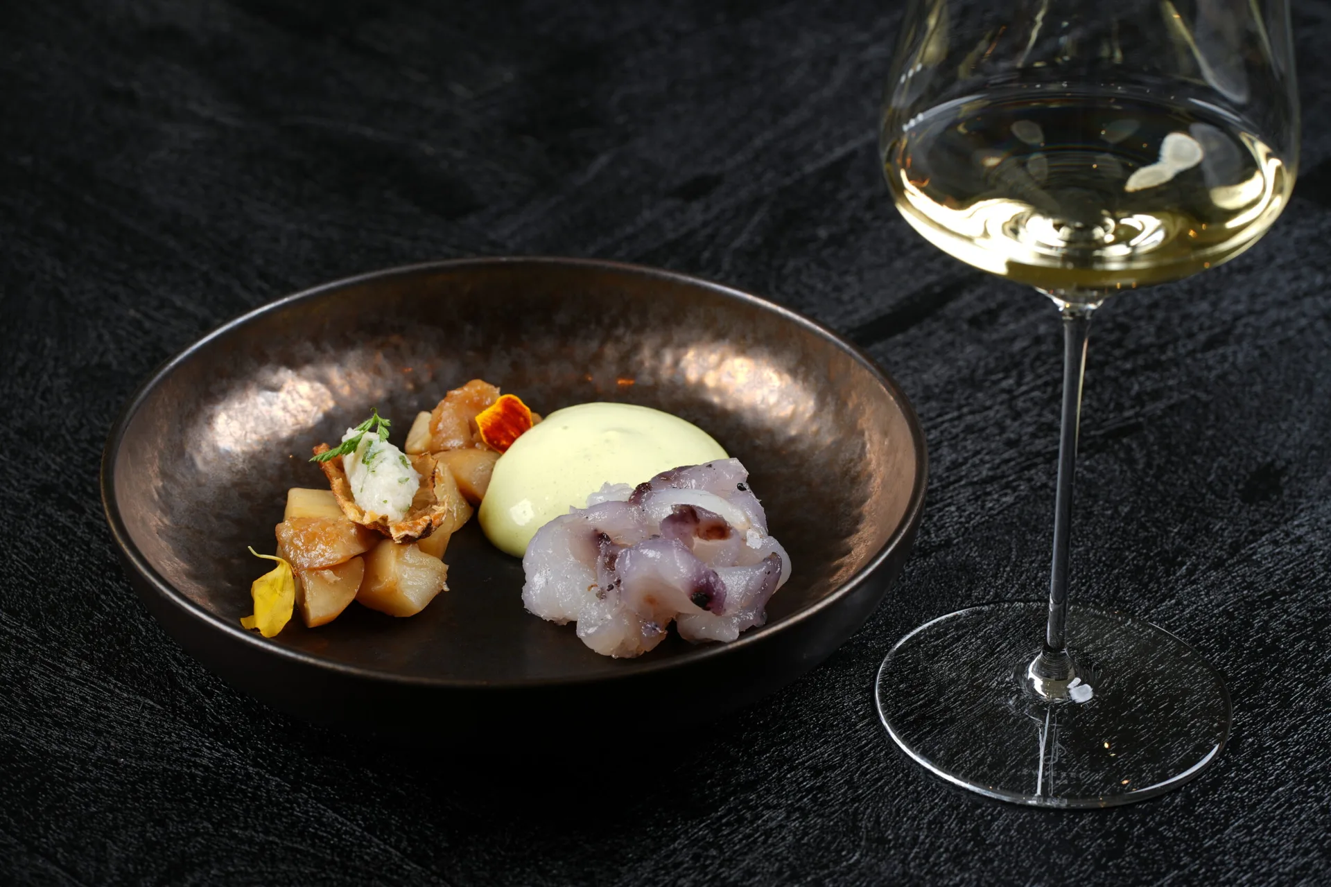 Lenis Wine &amp; Dine — photo 14