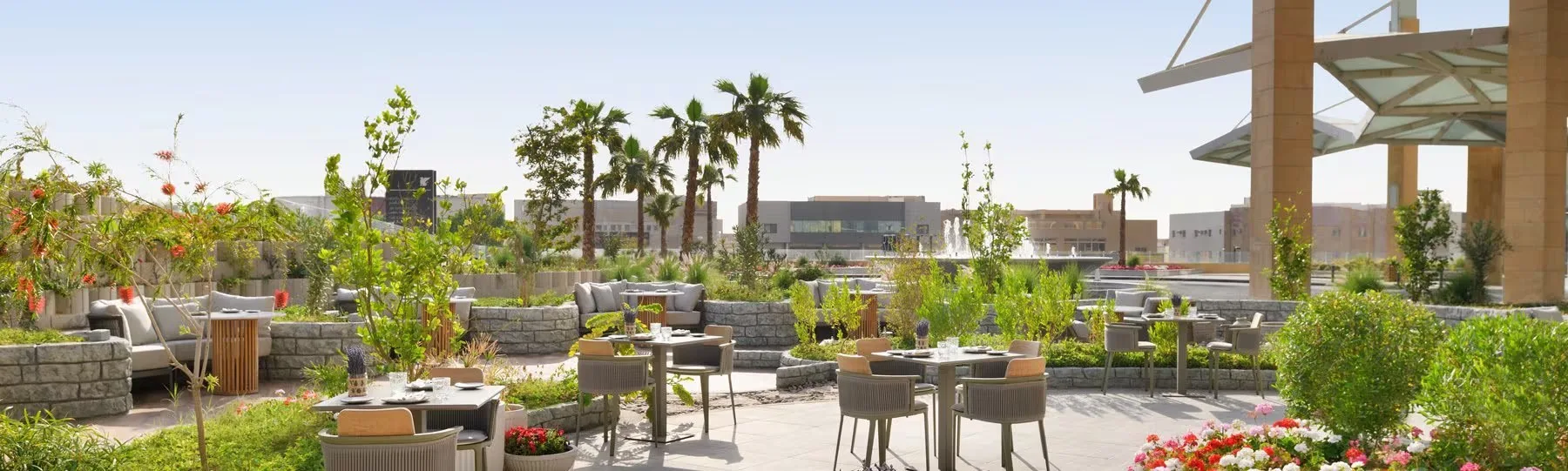 JW Glass Garden - JW Marriott Hotel Riyadh — photo 12