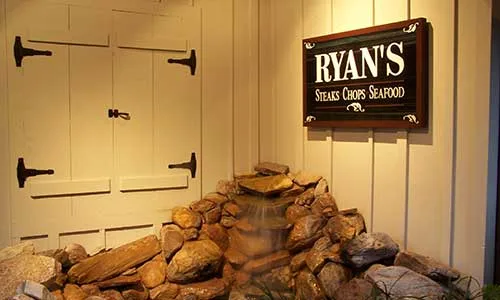 Ryan's Restaurant — atmosphere
