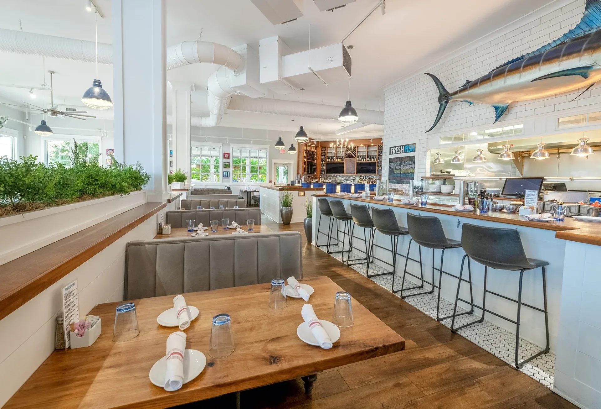 Bluecoast Seafood Grill + Raw Bar — photo 23