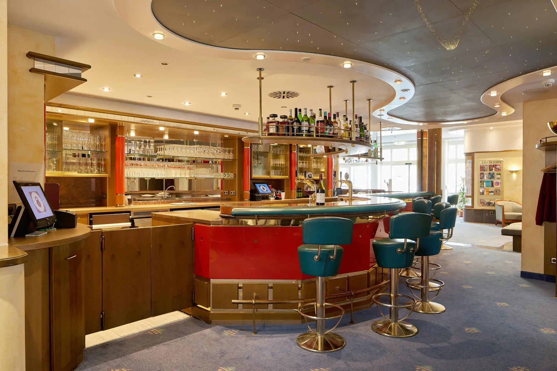 Hotel Zum Schiff - Restaurant — photo 37