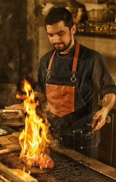 Les Cavistes — kitchen