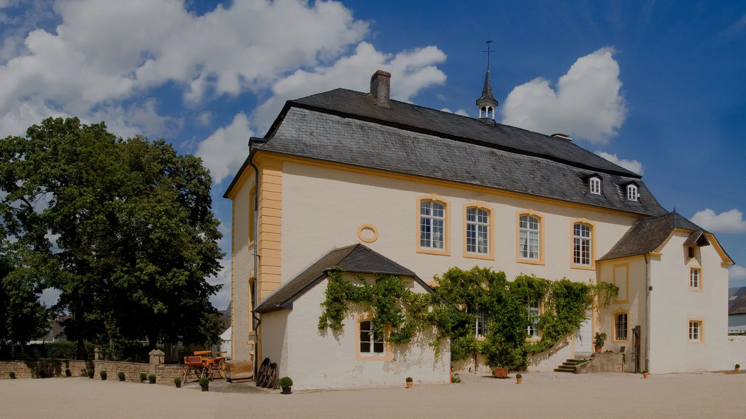 Schloss Niederweis — photo 15