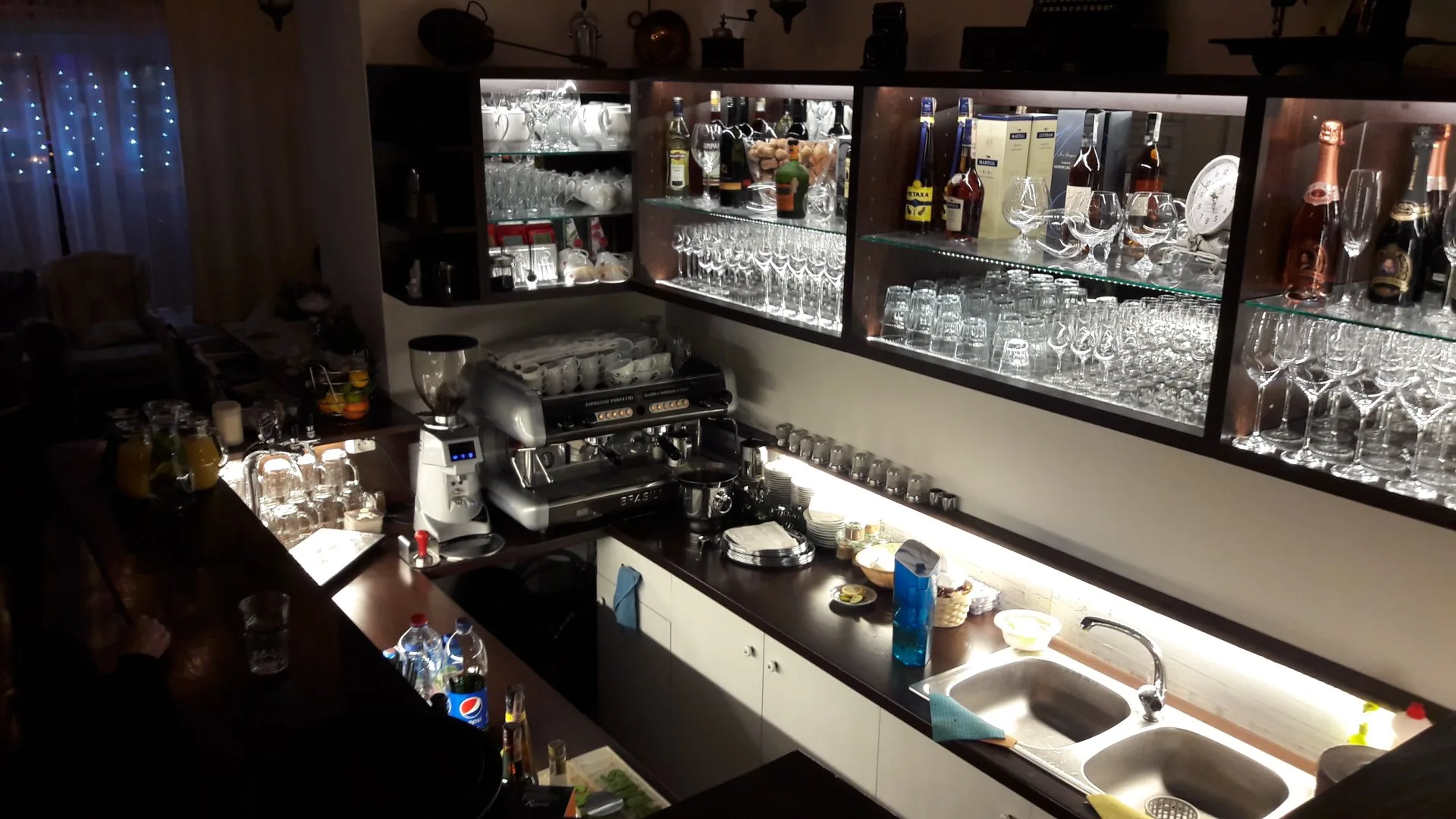 BISTRO BLANC — photo 20