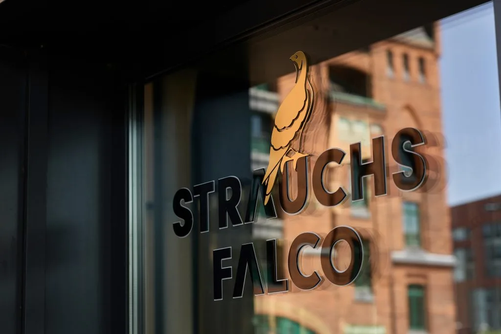 STRAUCHS FALCO — photo 10