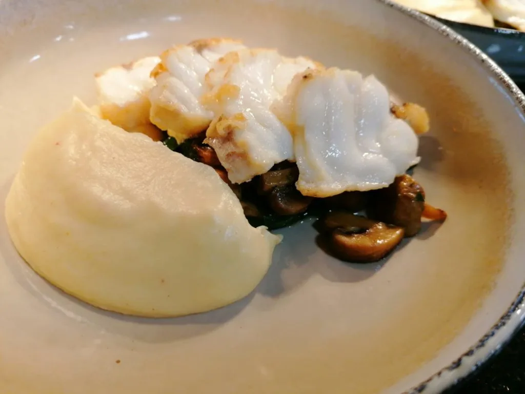 L'Essentiel — food