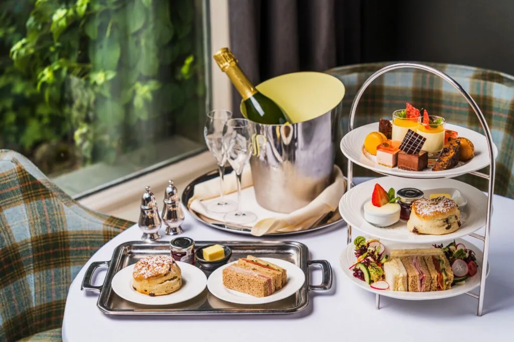 Borrowdale Gates Hotel — food