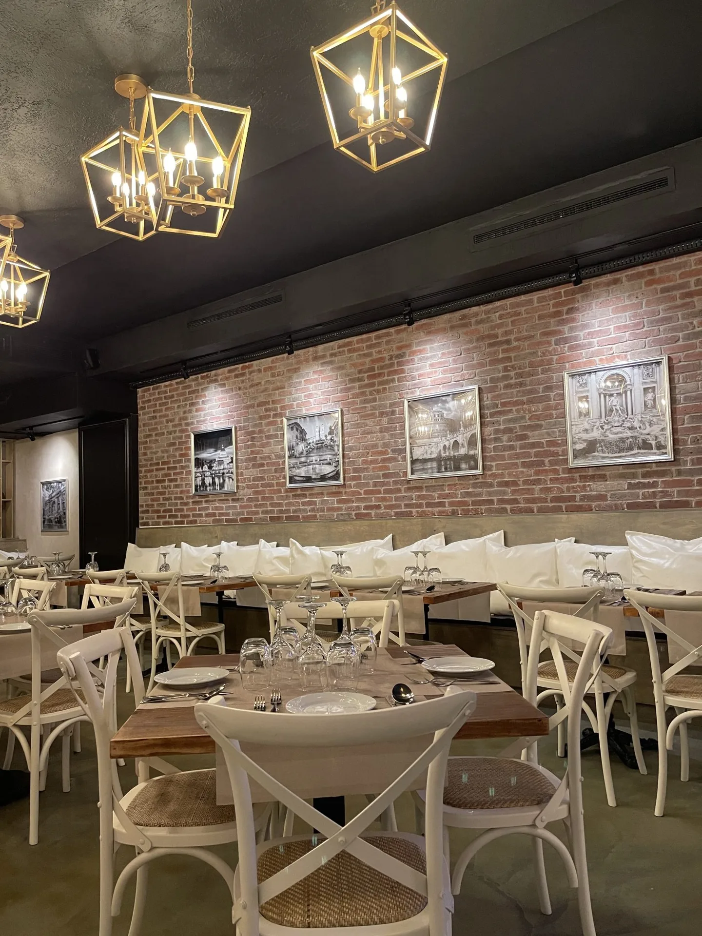 Emma & Lorenzo Trattoria — photo 31