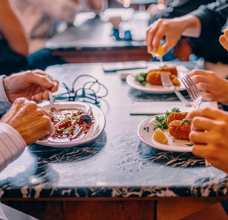 Café du Parc — kitchen
