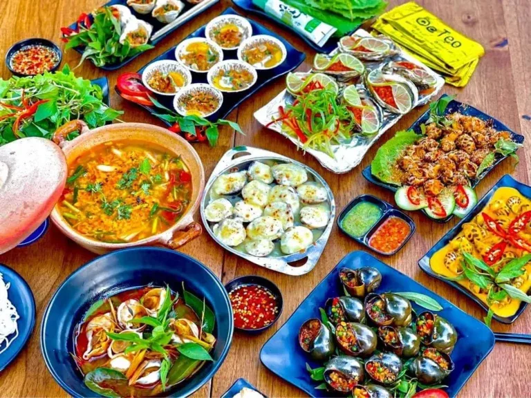 Ốc Đào (District 1) — food