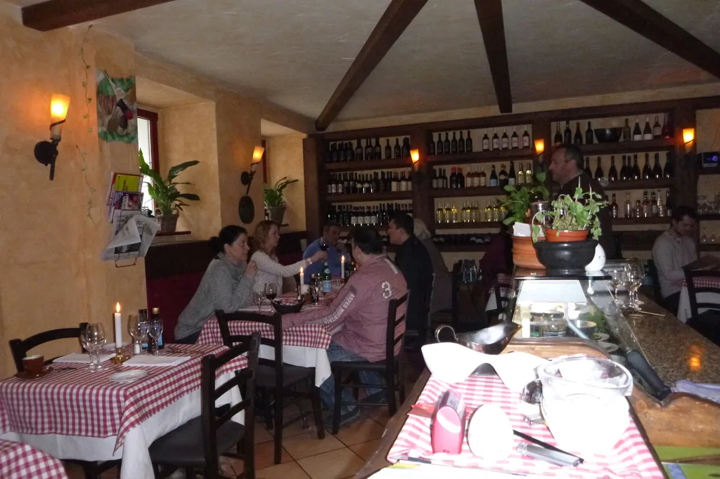 Trattoria Su e Giù — photo 7