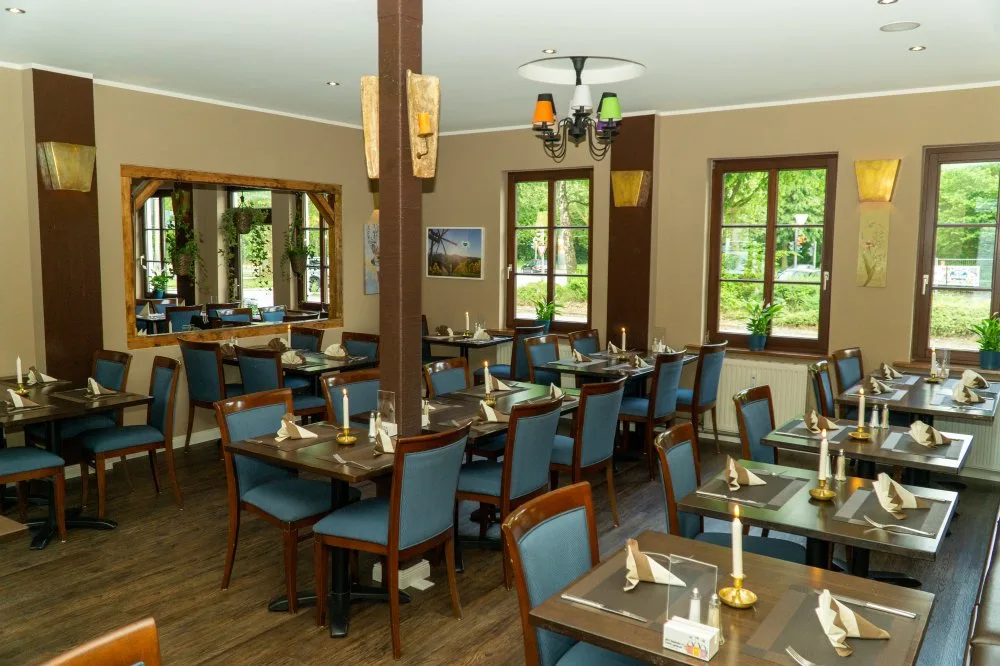 Landhaus-Restaurant — photo 11
