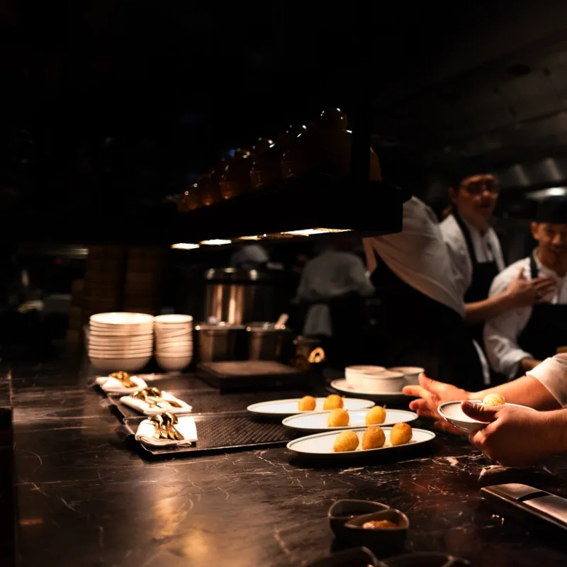 JNcQUOI Asia — kitchen
