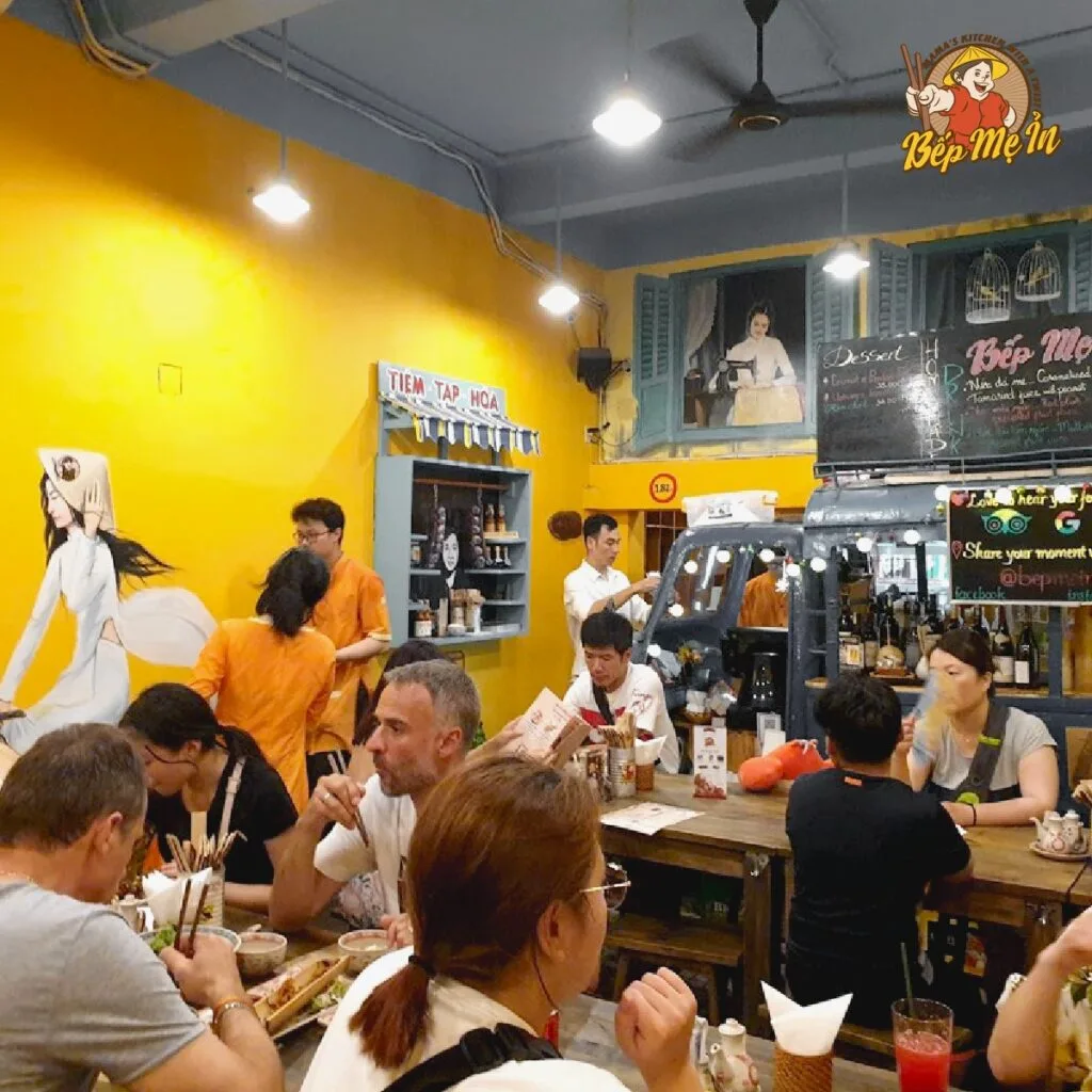 Bếp Mẹ ỉn (Le Thanh Ton Street) — photo 21