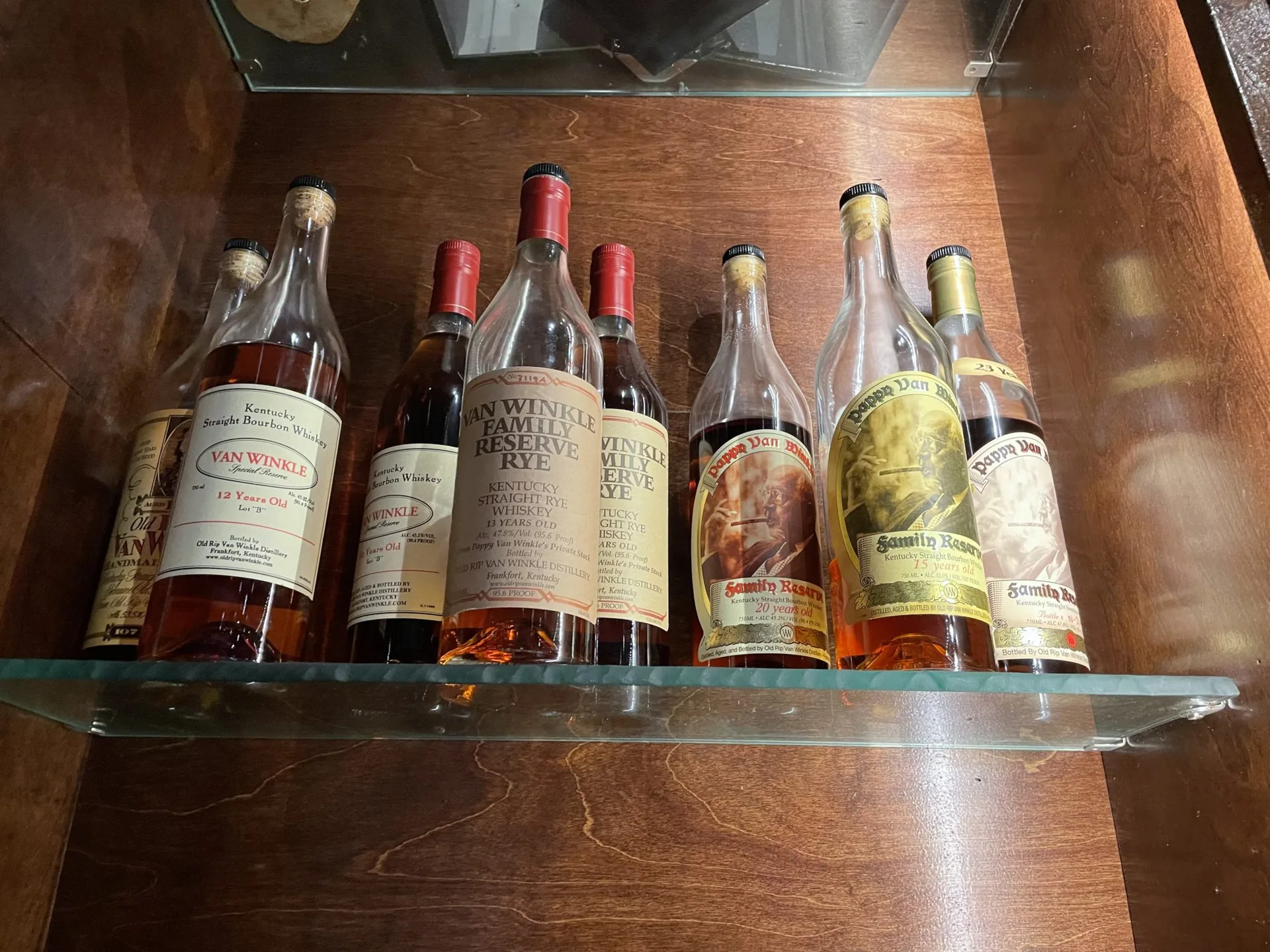 Warren American Whiskey Kitchen — photo 47