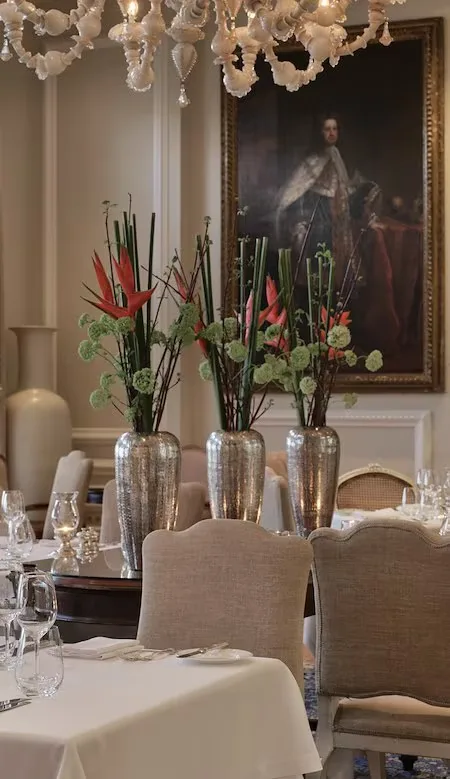 Tudor Hall Restaurant — photo 12