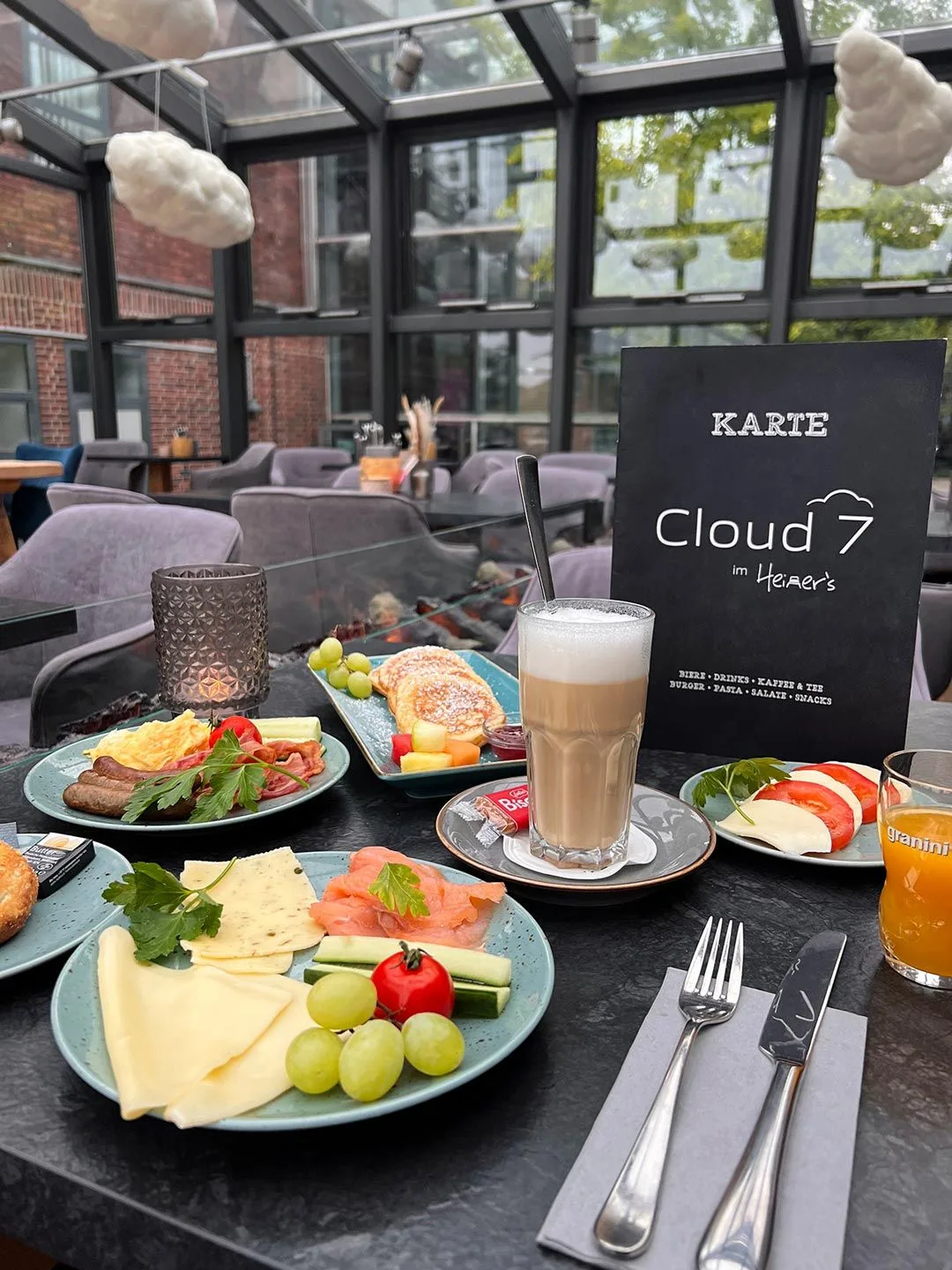 Cloud7 im Heiner's — photo 5