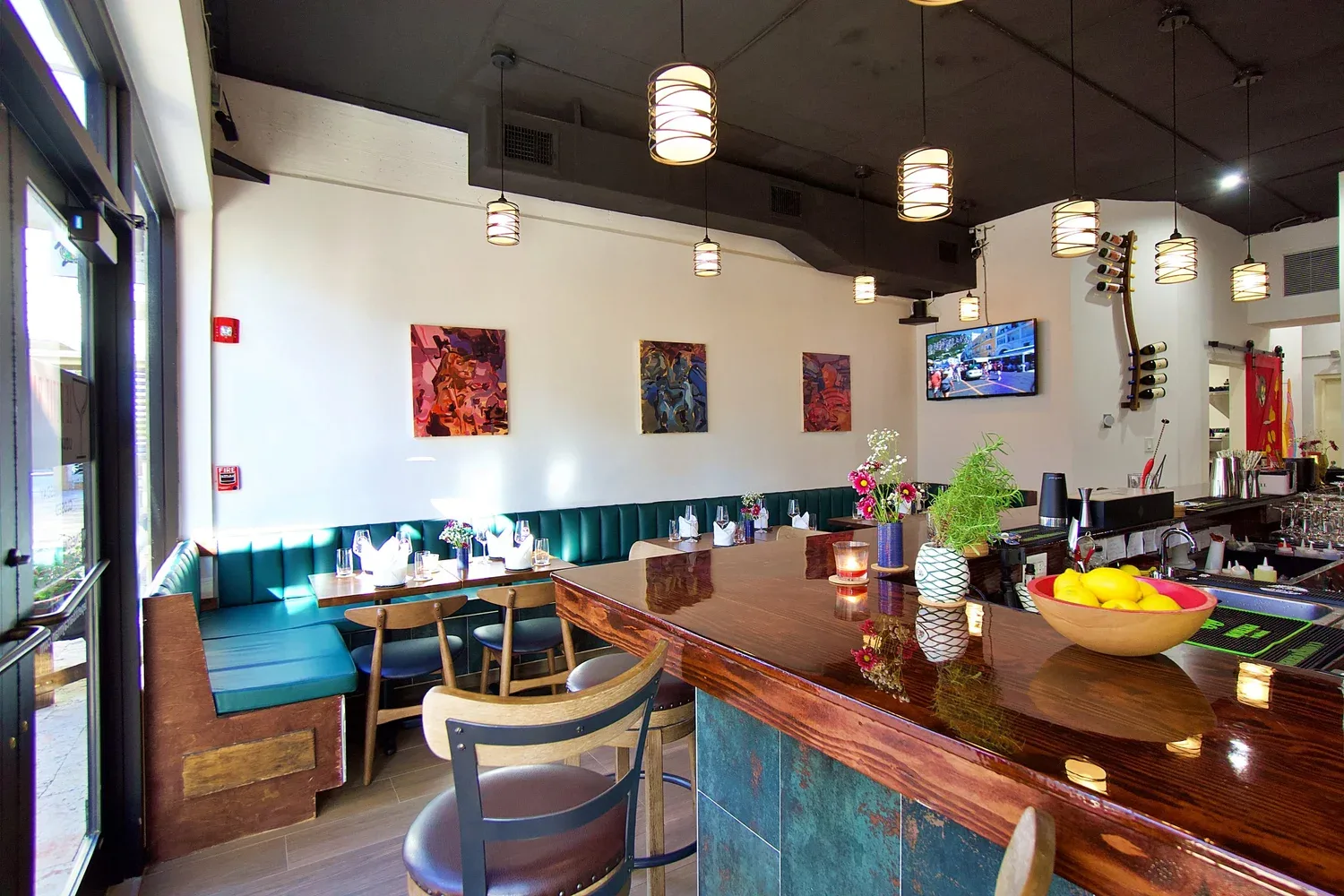 Le Petit Bar — photo 26
