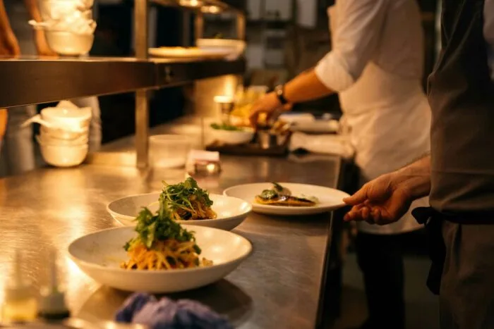 The Hut — kitchen