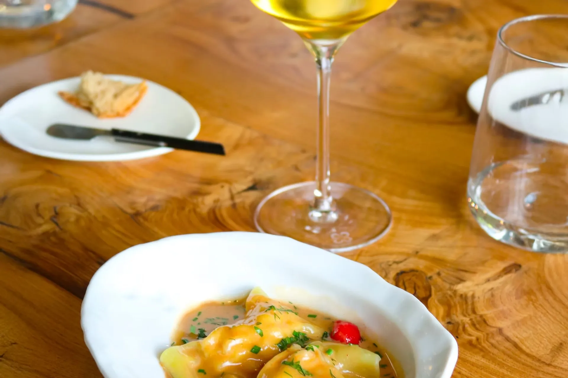 Les Pieds dans le Plat — food