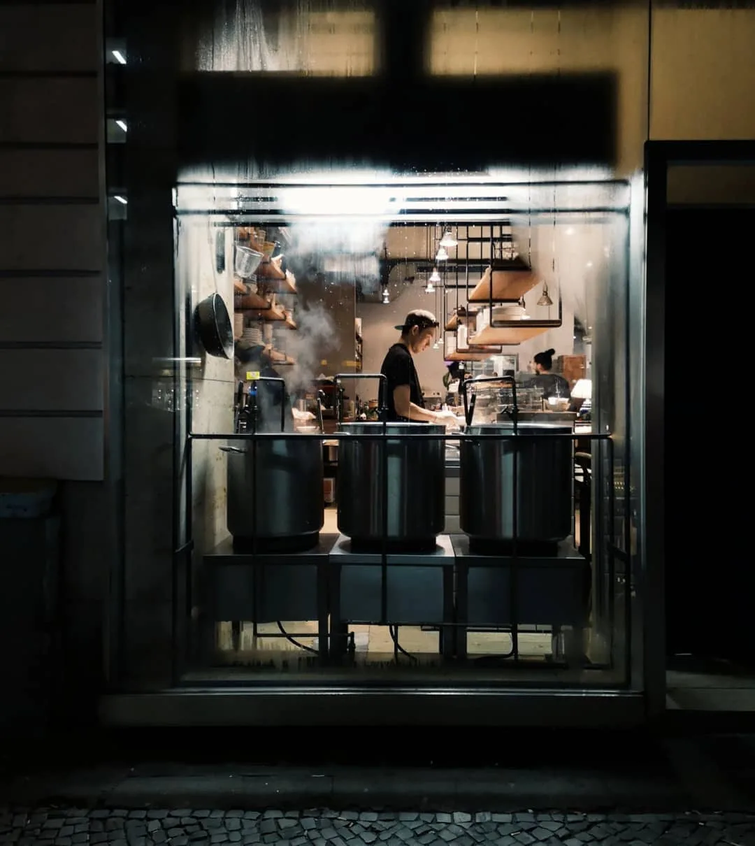 Madame Ngo, Berlin