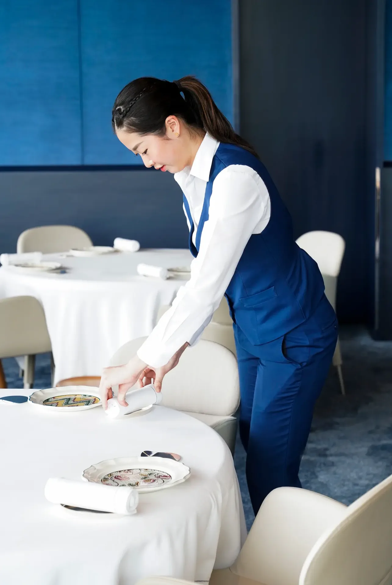 Blue by Alain Ducasse — atmosphere