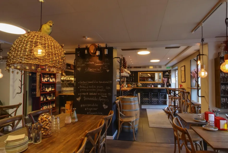 Barrica Mat & Vinbar — photo 15