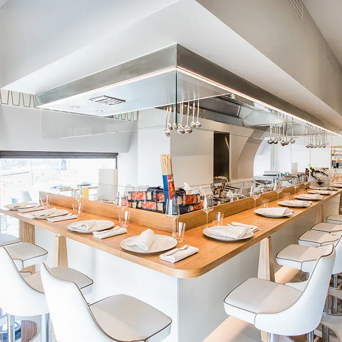 Di Martino Sea Front Pasta Bar — atmosphere